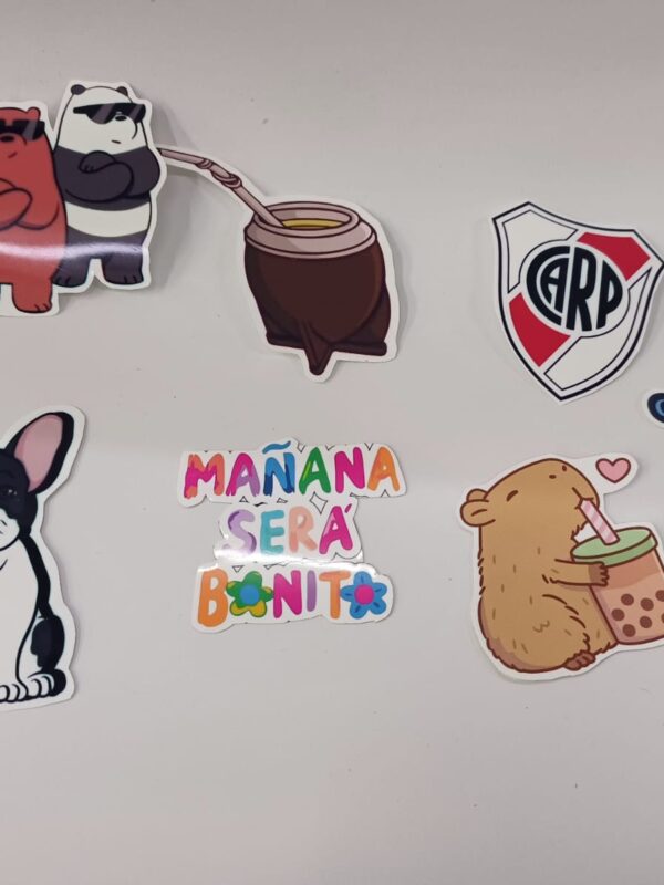 stikers resistentes al agua